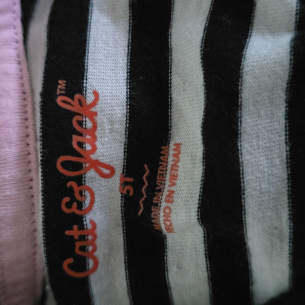 Cat &  Jack long sleeve striped top girls size 5